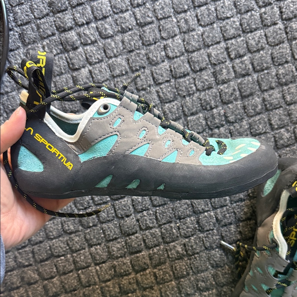 La Sportiva Turquoise and Gray Climbing Shoes - Picture 3 of 7